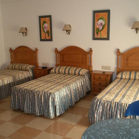 Hostal Los Rosales Alcaraz Quarto foto