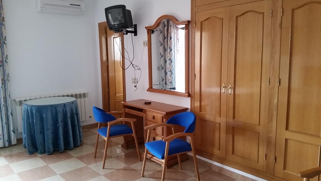 Hostal Los Rosales Alcaraz Quarto foto